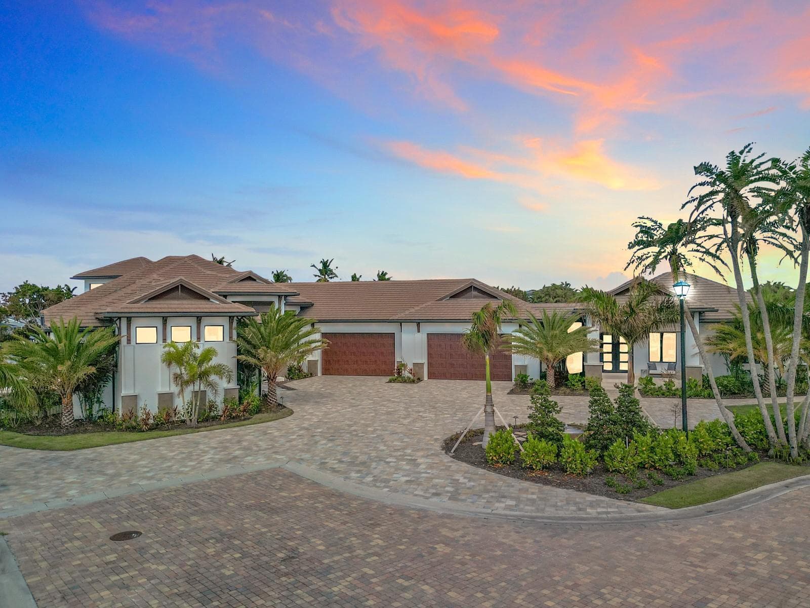 14201 Bay Drive, Fort Myers, FL 33919 photo 2