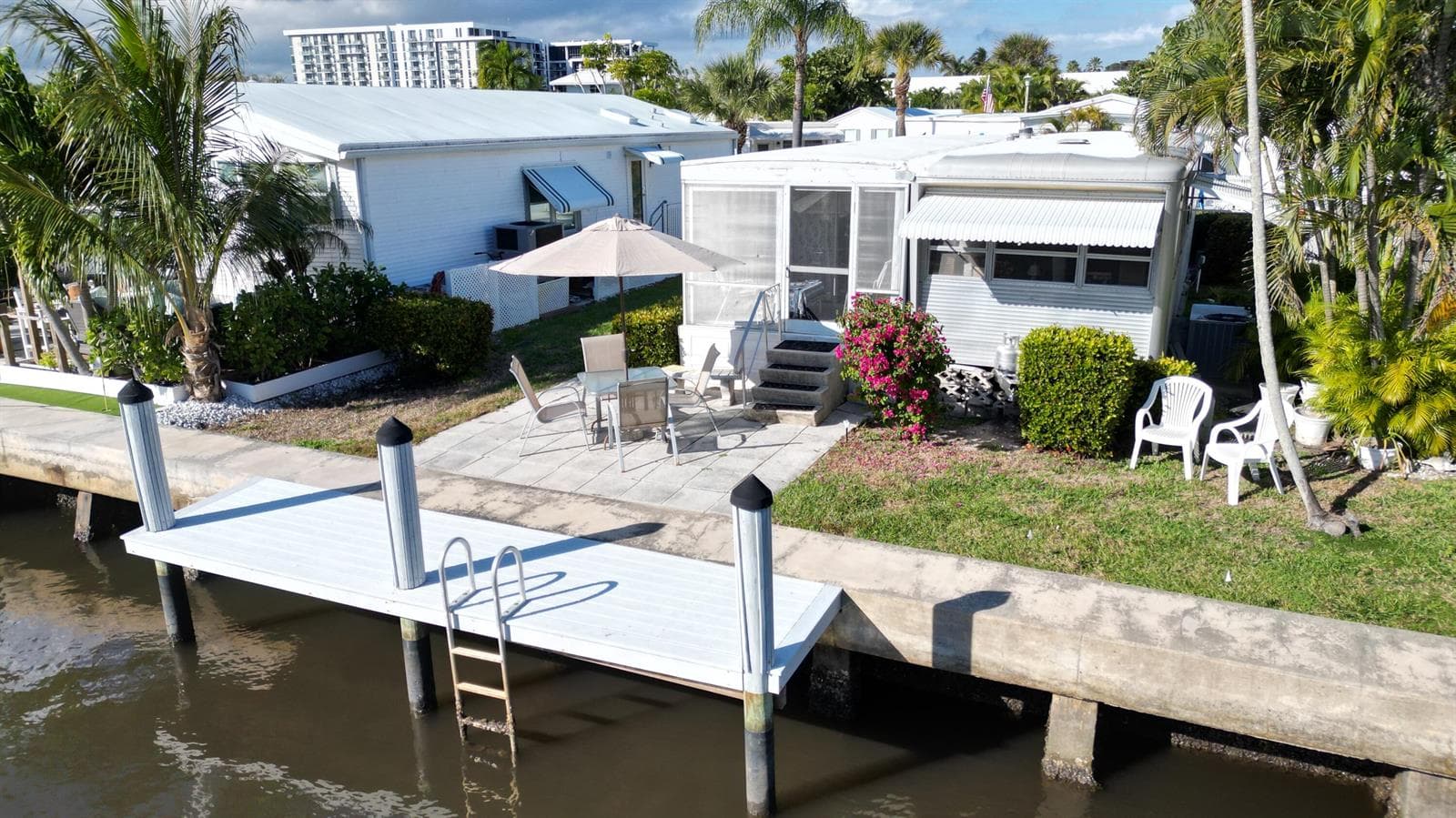 203 S Ibis Drive # R, Briny Breezes, FL 33435 photo 2