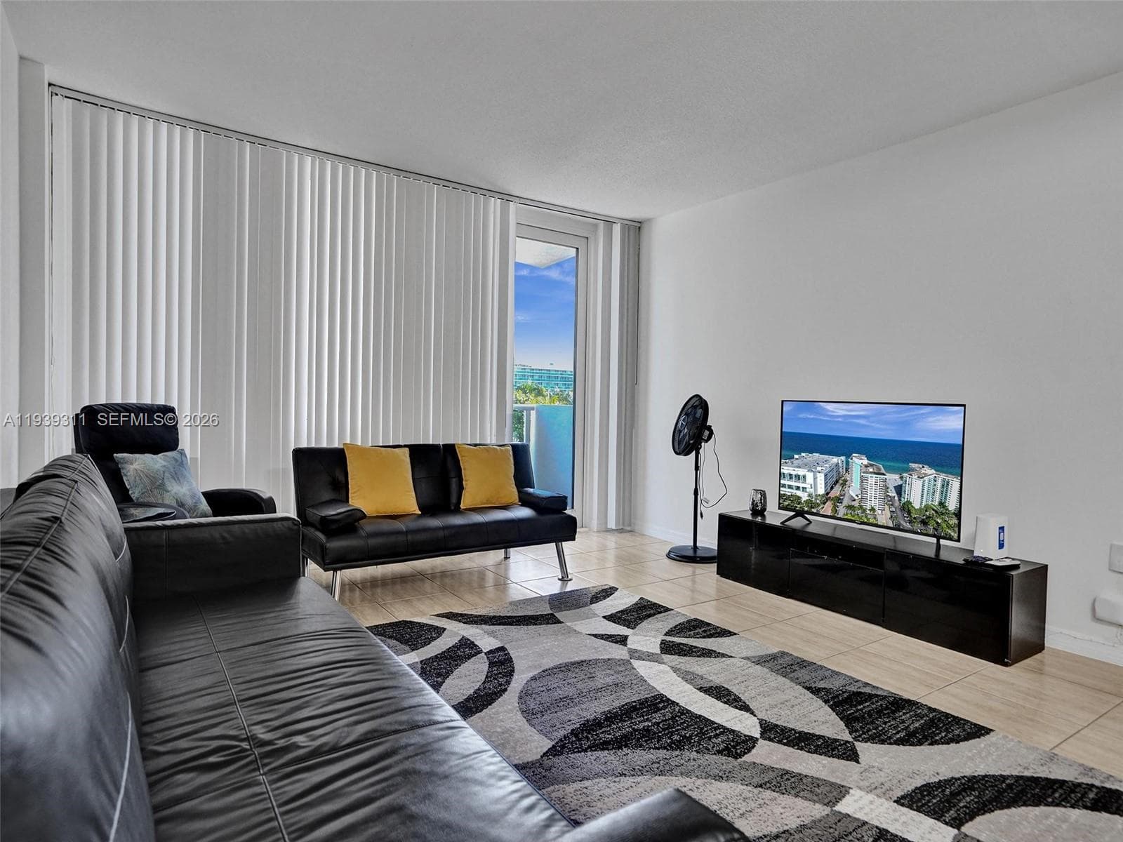 3725 S Ocean Dr # 520, Hollywood, FL 33019 photo 2