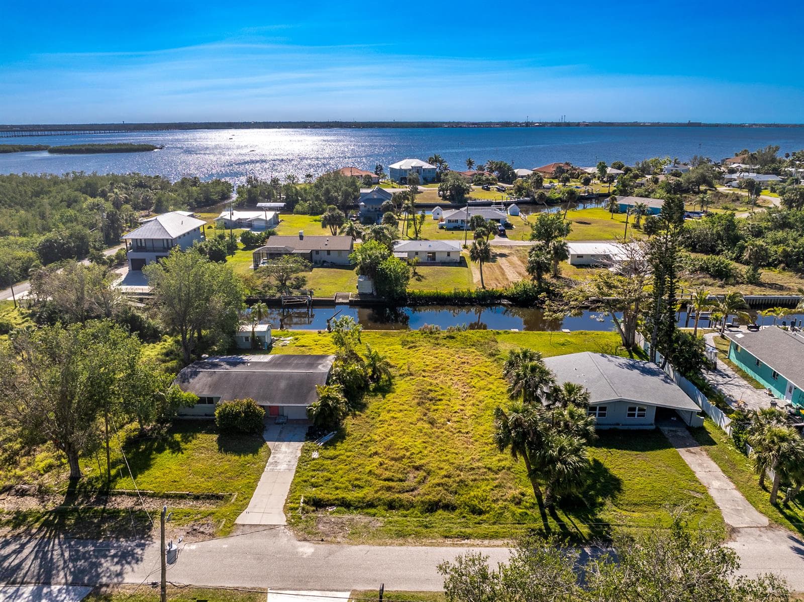 188 Danforth Drive, Port Charlotte, FL 33980 photo 2