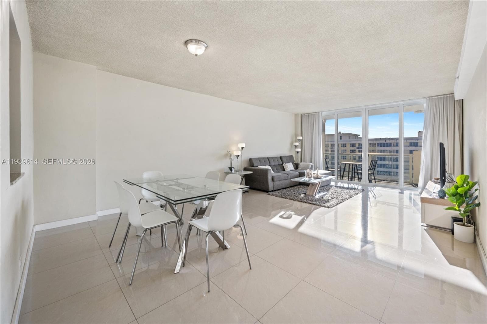 5601 Collins Ave # 1618, Miami Beach, FL 33140 photo 4