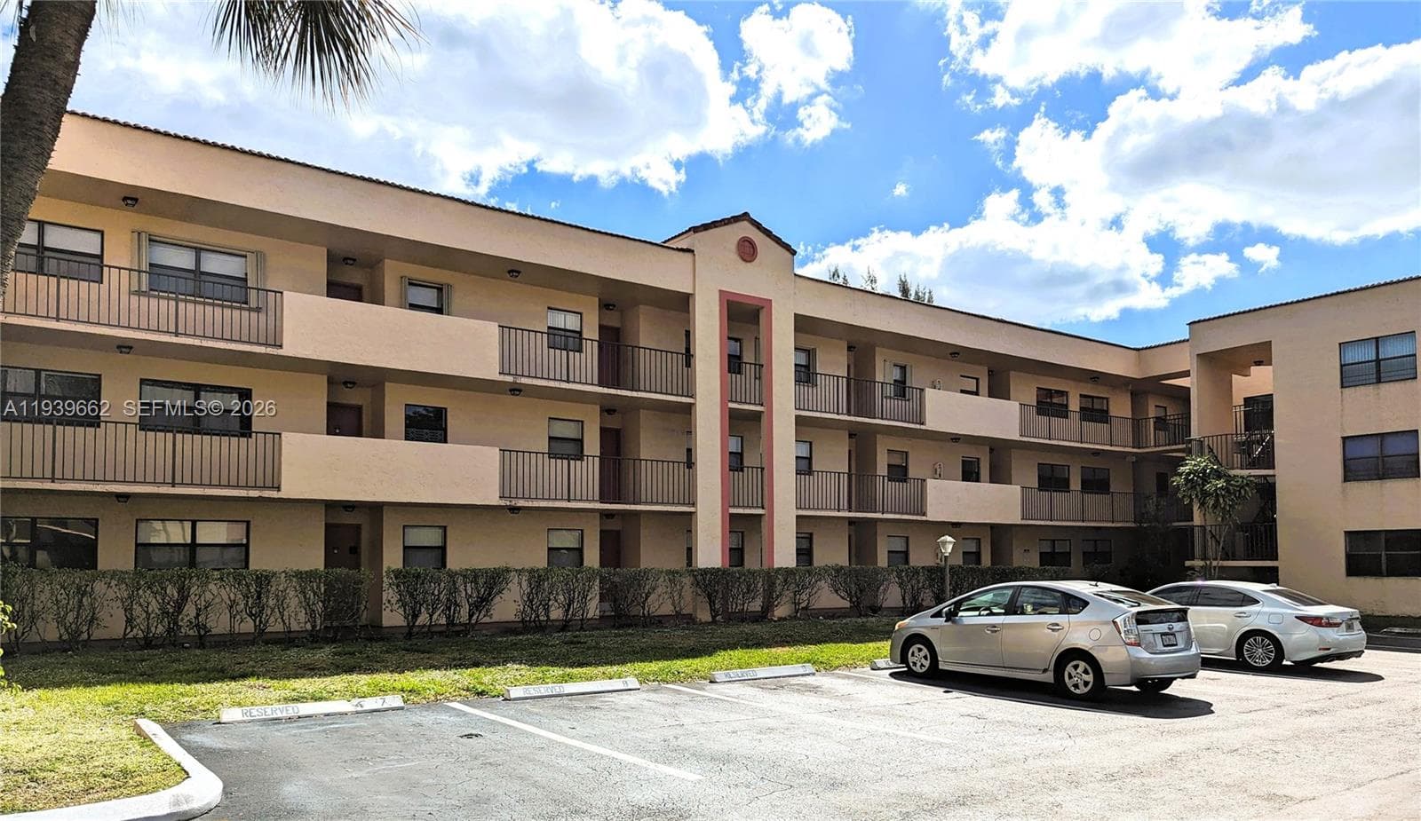 3400 Foxcroft Rd # 115, Miramar, FL 33025
