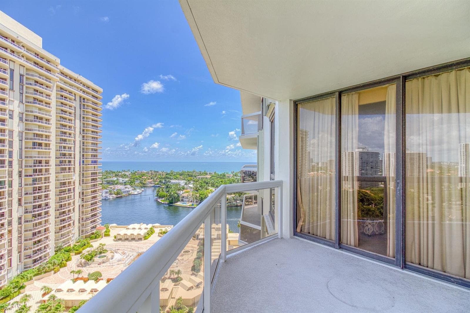 20185 E Country Club Drive # 1709, Aventura, FL 33180 photo 2