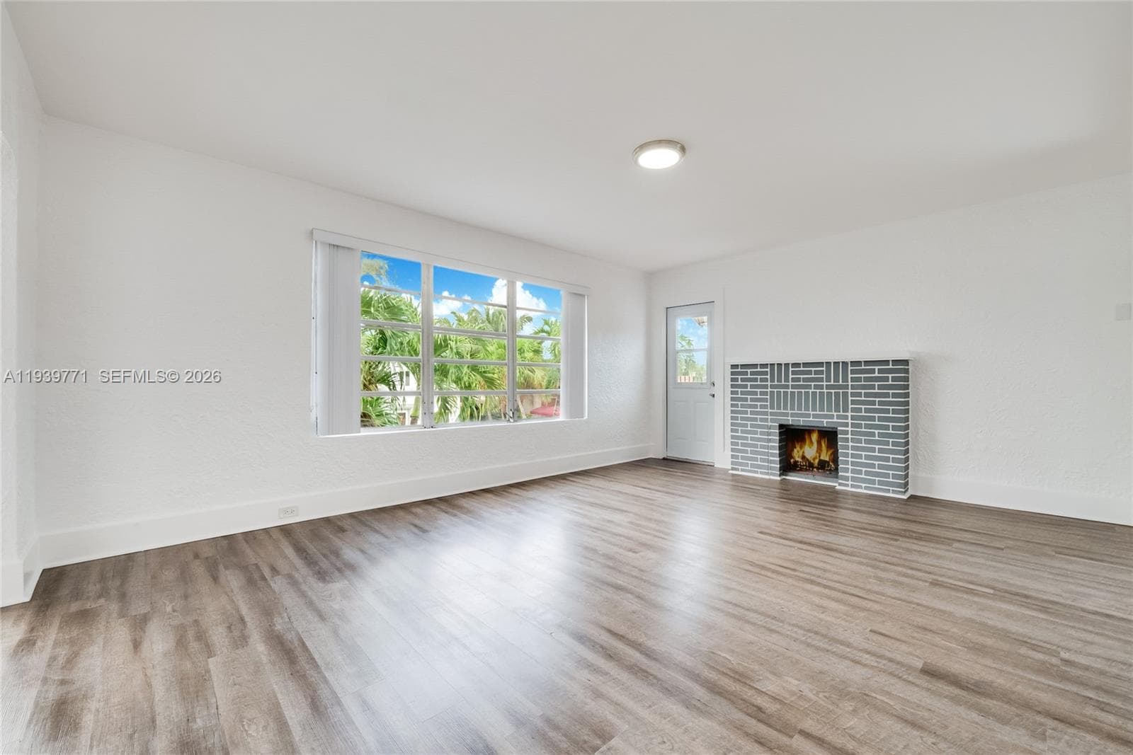 1736 SW 9th St, Miami, FL 33135 photo 4
