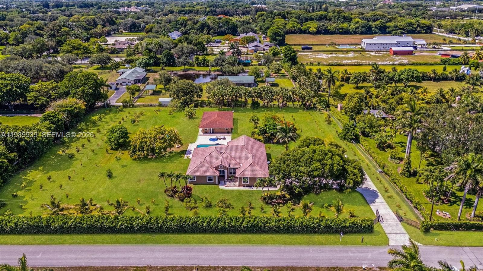 12851 Luray Rd, Southwest Ranches, FL 33330 photo 3