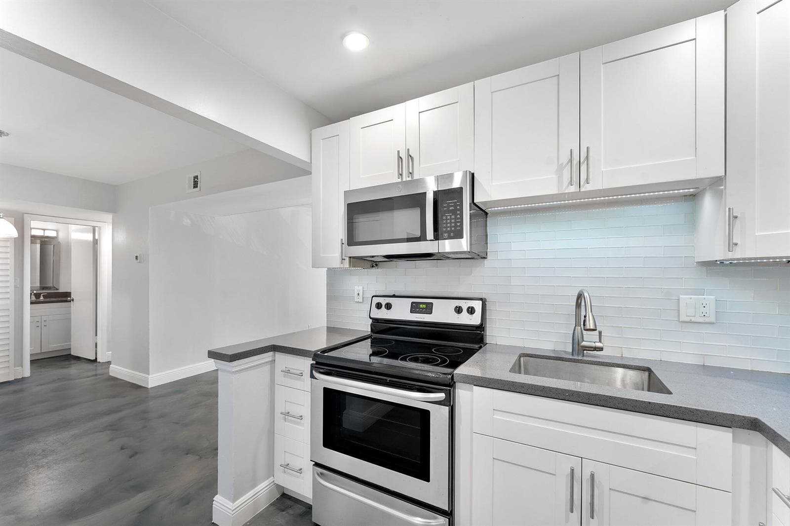 470 NW 20th Street # 3070, Boca Raton, FL 33431 photo 2