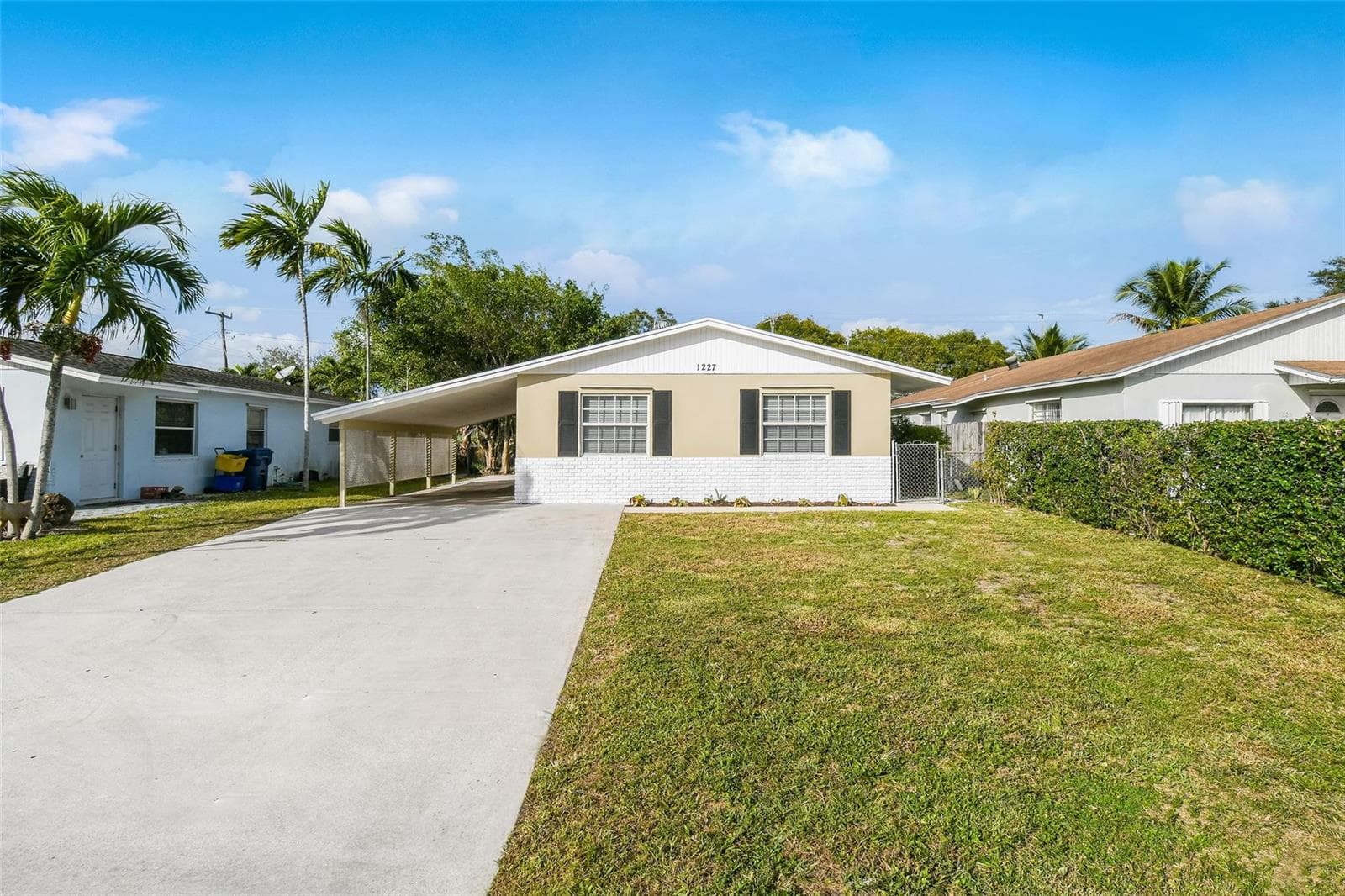 1227 Cherokee Street, Jupiter, FL 33458 photo 2