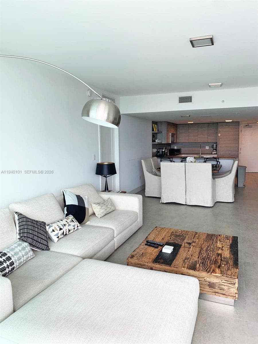 400 Sunny Isles Blvd # 1120, Sunny Isles Beach, FL 33160 photo 3