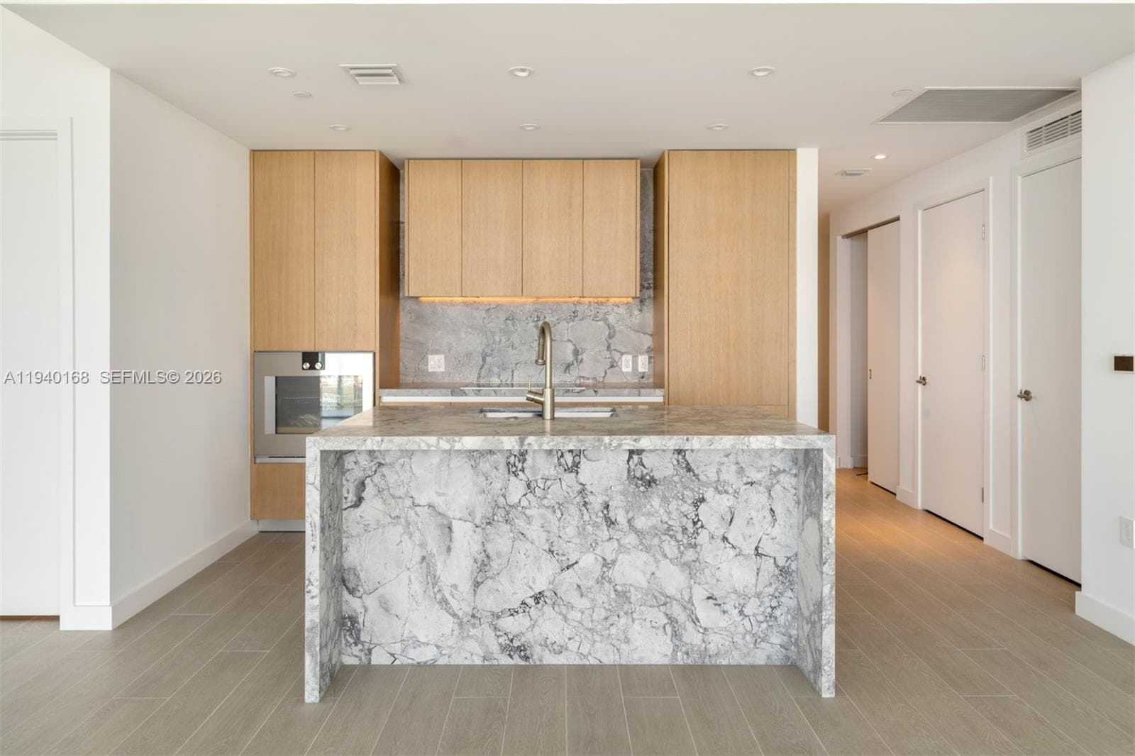 500 Alton Rd # 2207, Miami Beach, FL 33139 photo 4