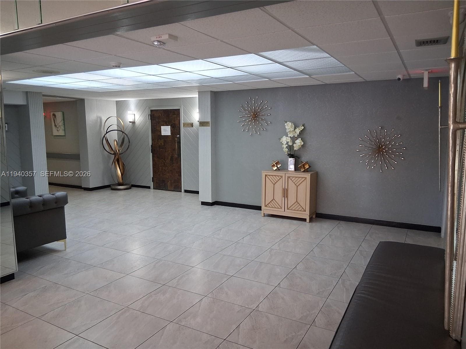 1400 Saint Charles Pl # 524, Pembroke Pines, FL 33026 photo 4