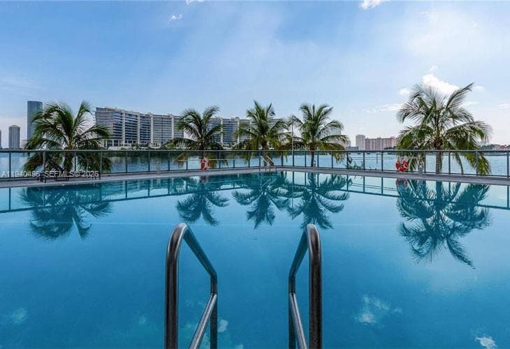 3300 NE 188th St # LPH11, Aventura, FL 33180 photo 3