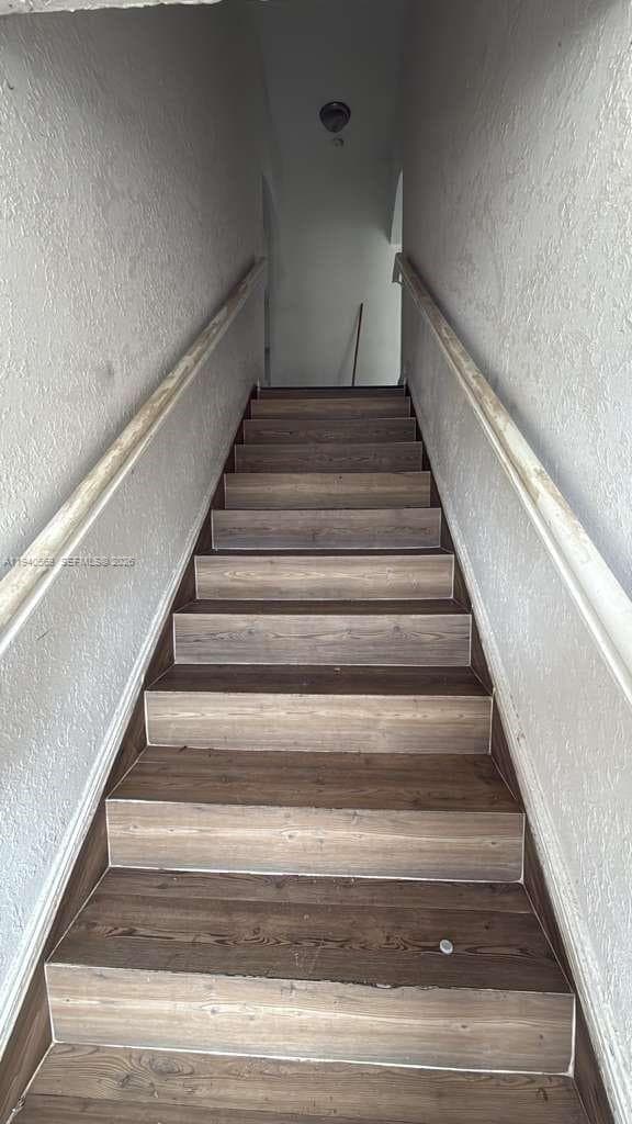 730 Virginia Avenue, Other City - In The State Of Florida, FL 33283 photo 3