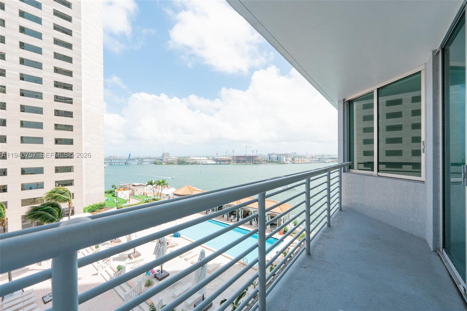 335 S Biscayne Blvd # 1108, Miami, FL 33131 photo 3