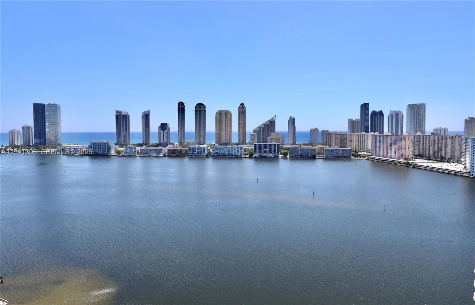 4000 ISLAND BL # 2701, Aventura, FL 33160 photo 2