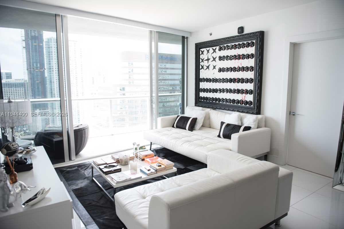 495 Brickell Ave # 3805, Miami, FL 33131 photo 5