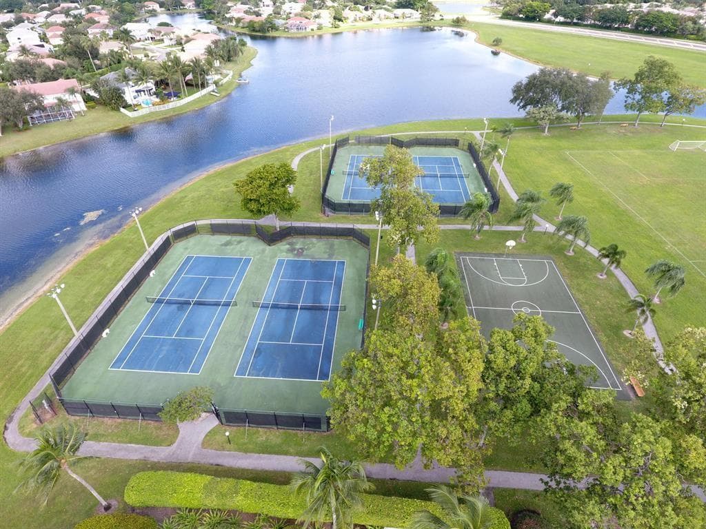 6602 Geneva Street, Lake Worth, FL 33467 photo 2