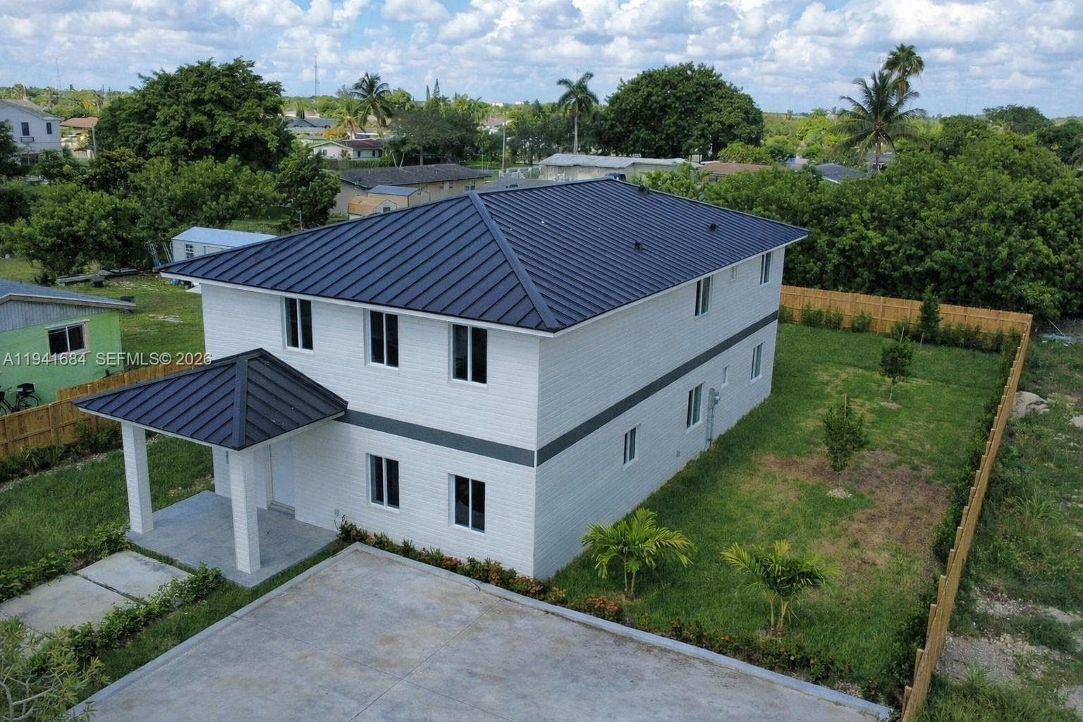 722 NW 6 CT, Florida City, FL 33034 photo 4