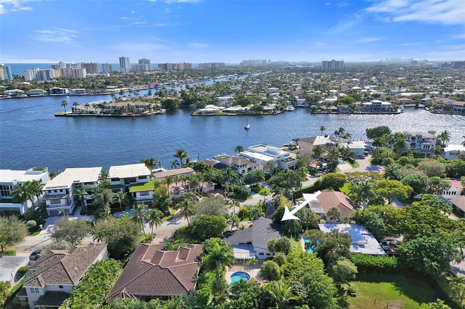 2525 SE 7th Drive, Pompano Beach, FL 33062 photo 2