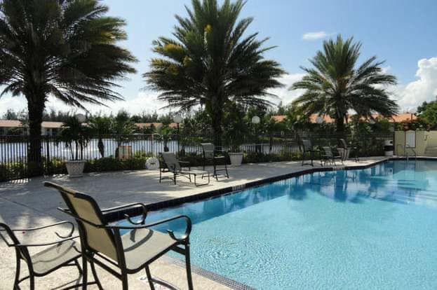 1561 Windorah Way # F, West Palm Beach, FL 33411 photo 4