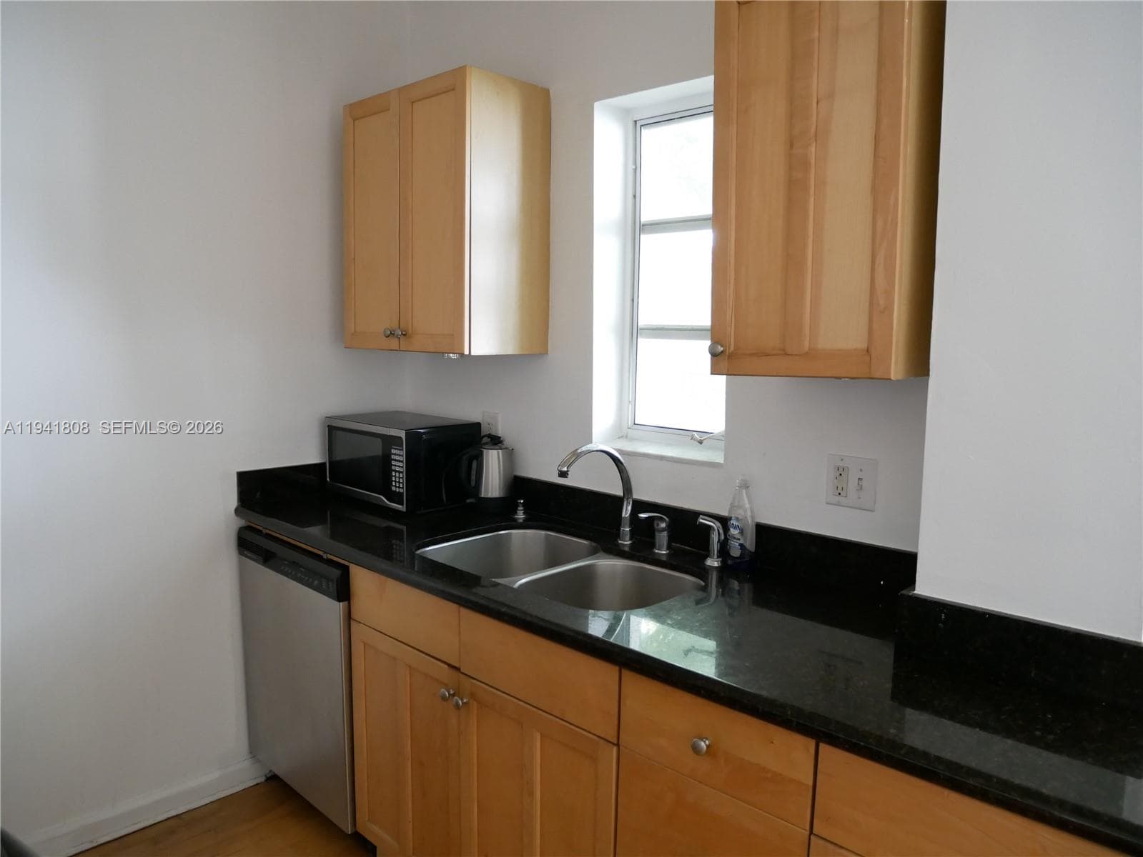 631 Euclid Ave # 7, Miami Beach, FL 33139 photo 3