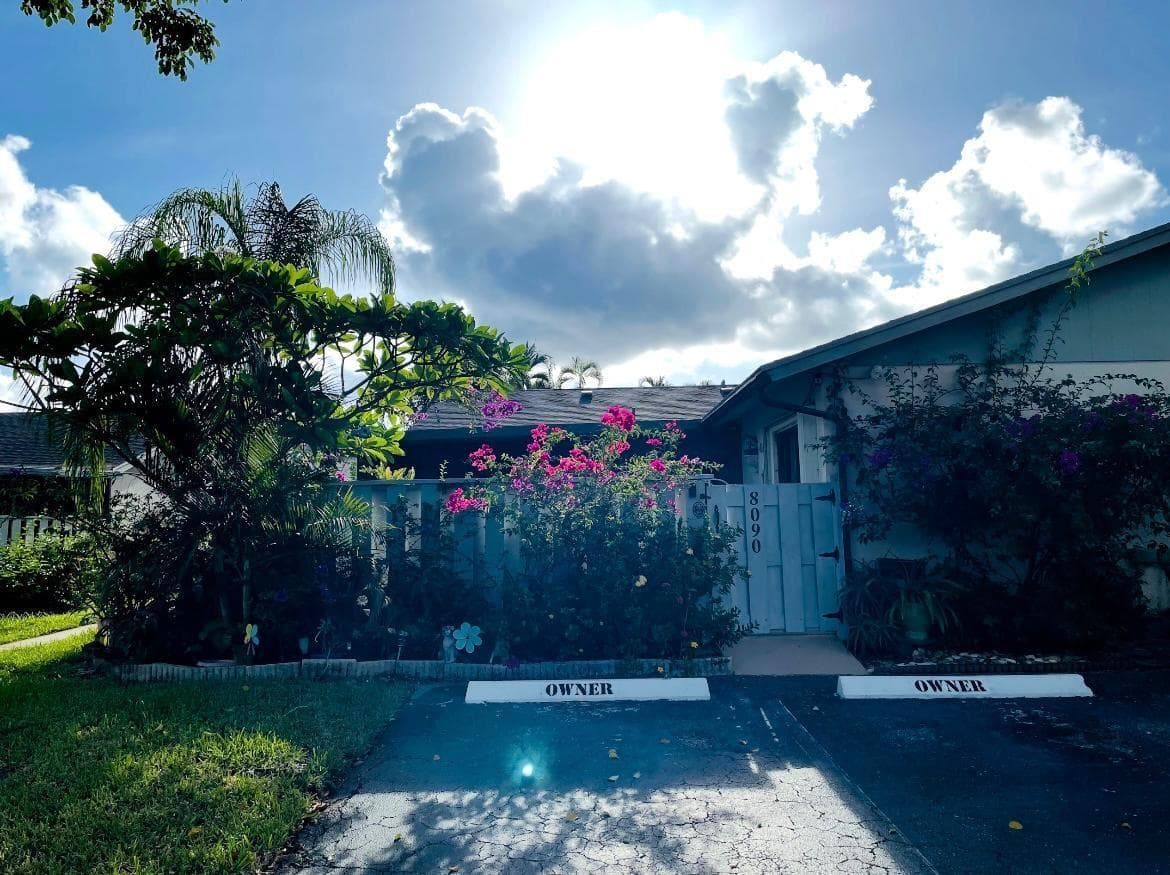 8090 Ambach Way # 13-B, Hypoluxo, FL 33462 photo 2