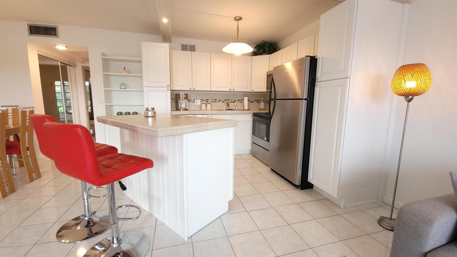 405 Southampton A, West Palm Beach, FL 33417 photo 5