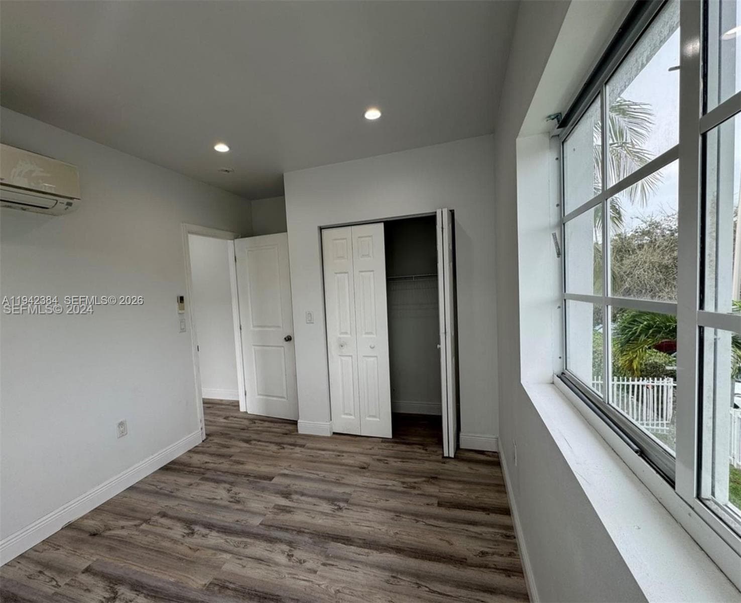 1248 Marseille Dr # 4, Miami Beach, FL 33141 photo 3