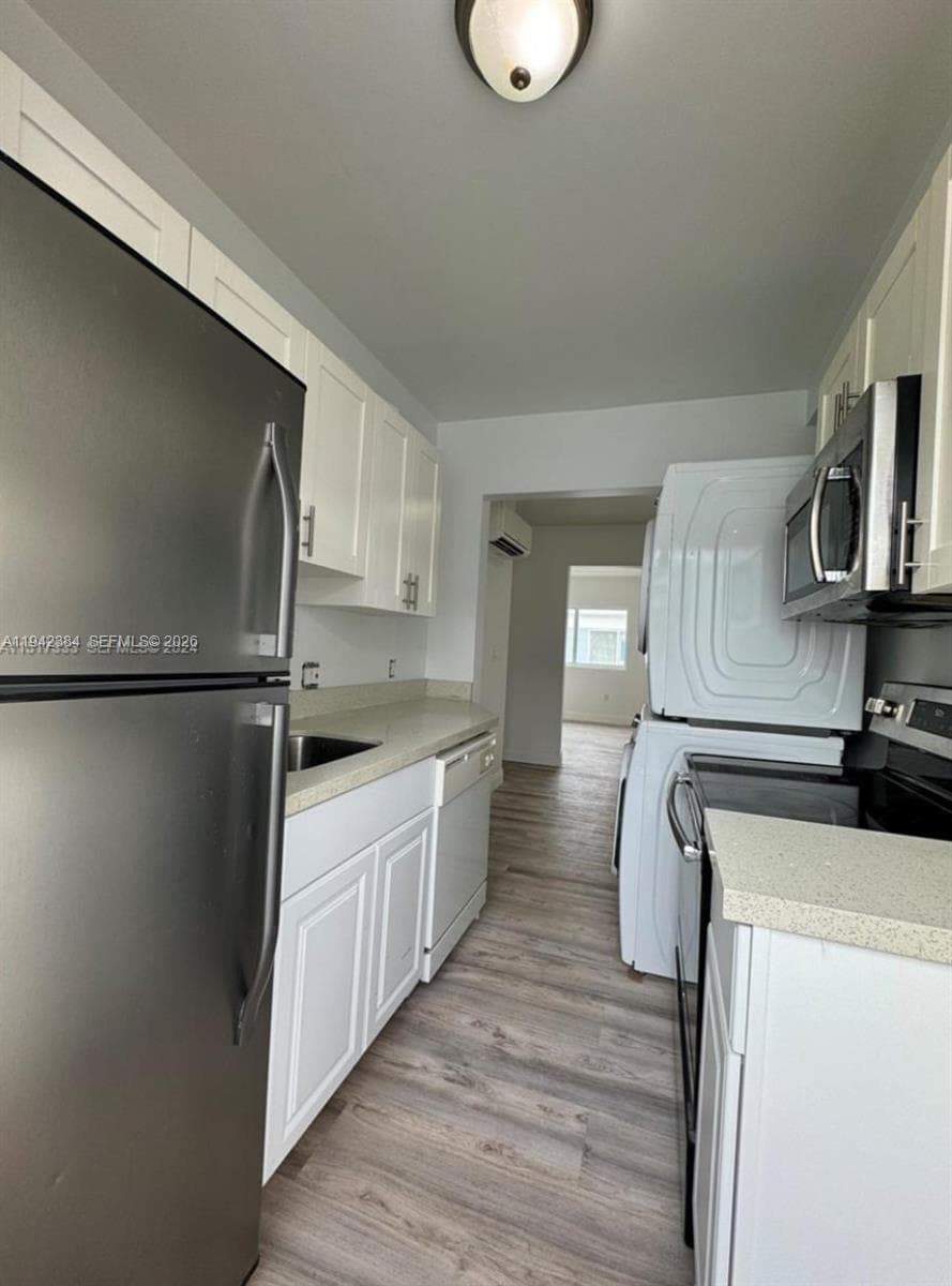 1248 Marseille Dr # 4, Miami Beach, FL 33141 photo 4