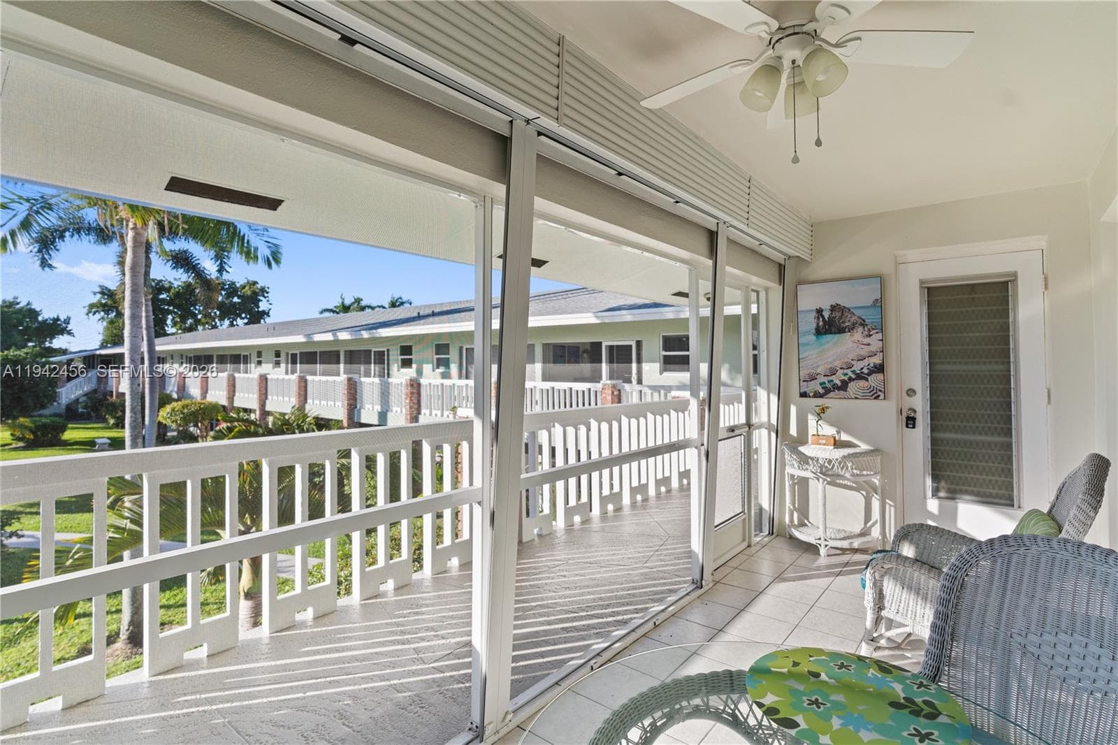2541 NE 11th St # 212, Pompano Beach, FL 33062 photo 3
