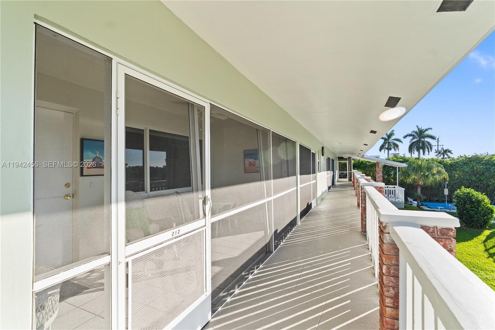 2541 NE 11th St # 212, Pompano Beach, FL 33062