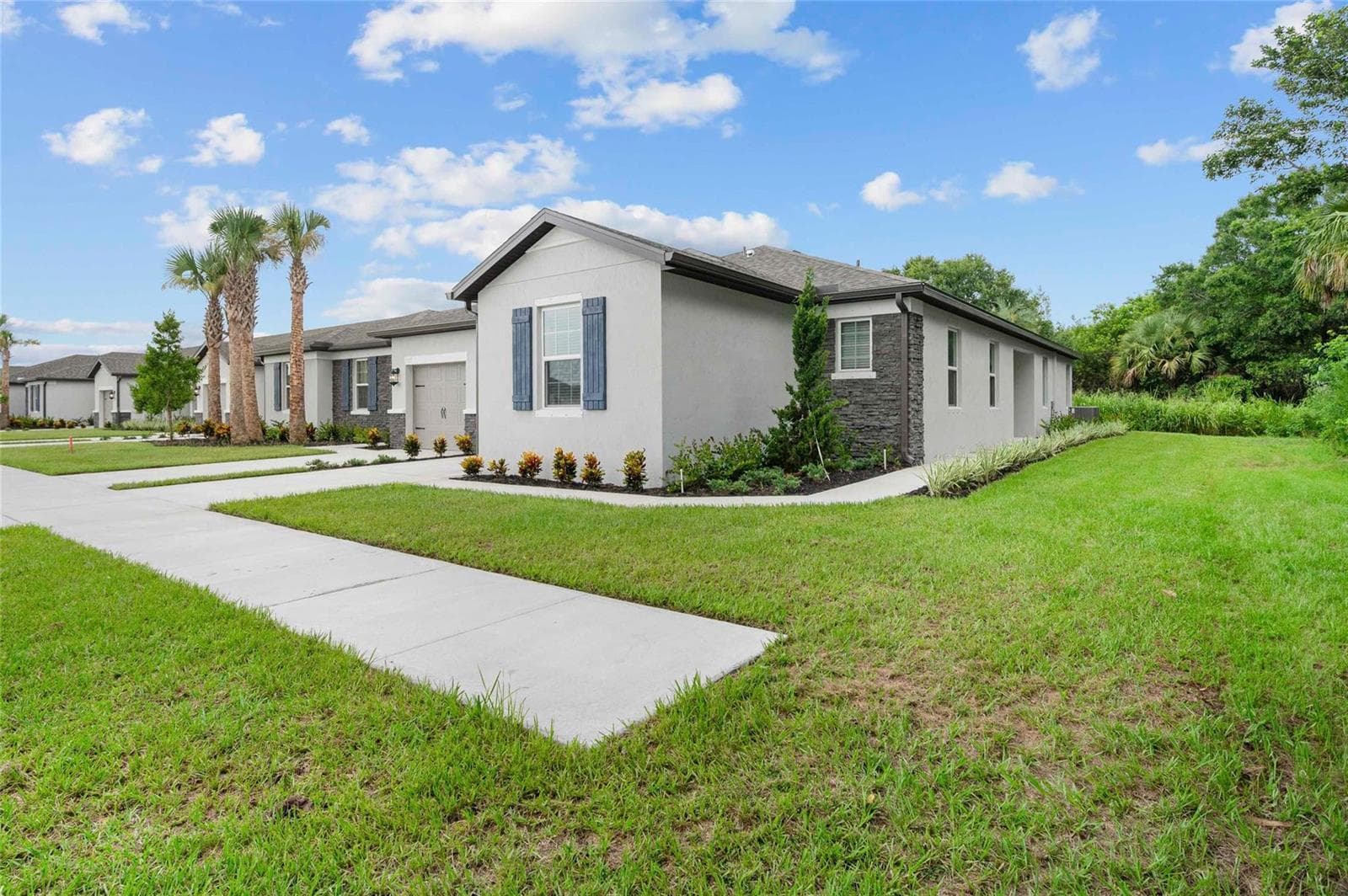 5400 Gladness Court, Fort Pierce, FL 34947 photo 2