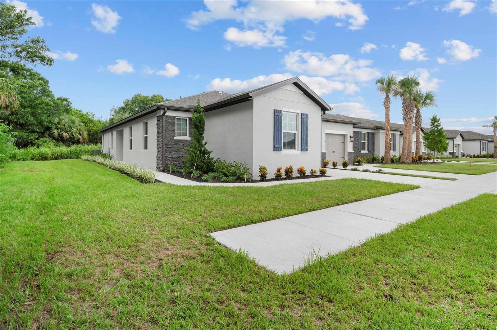 5412 Gladness Court, Fort Pierce, FL 34947 photo 2