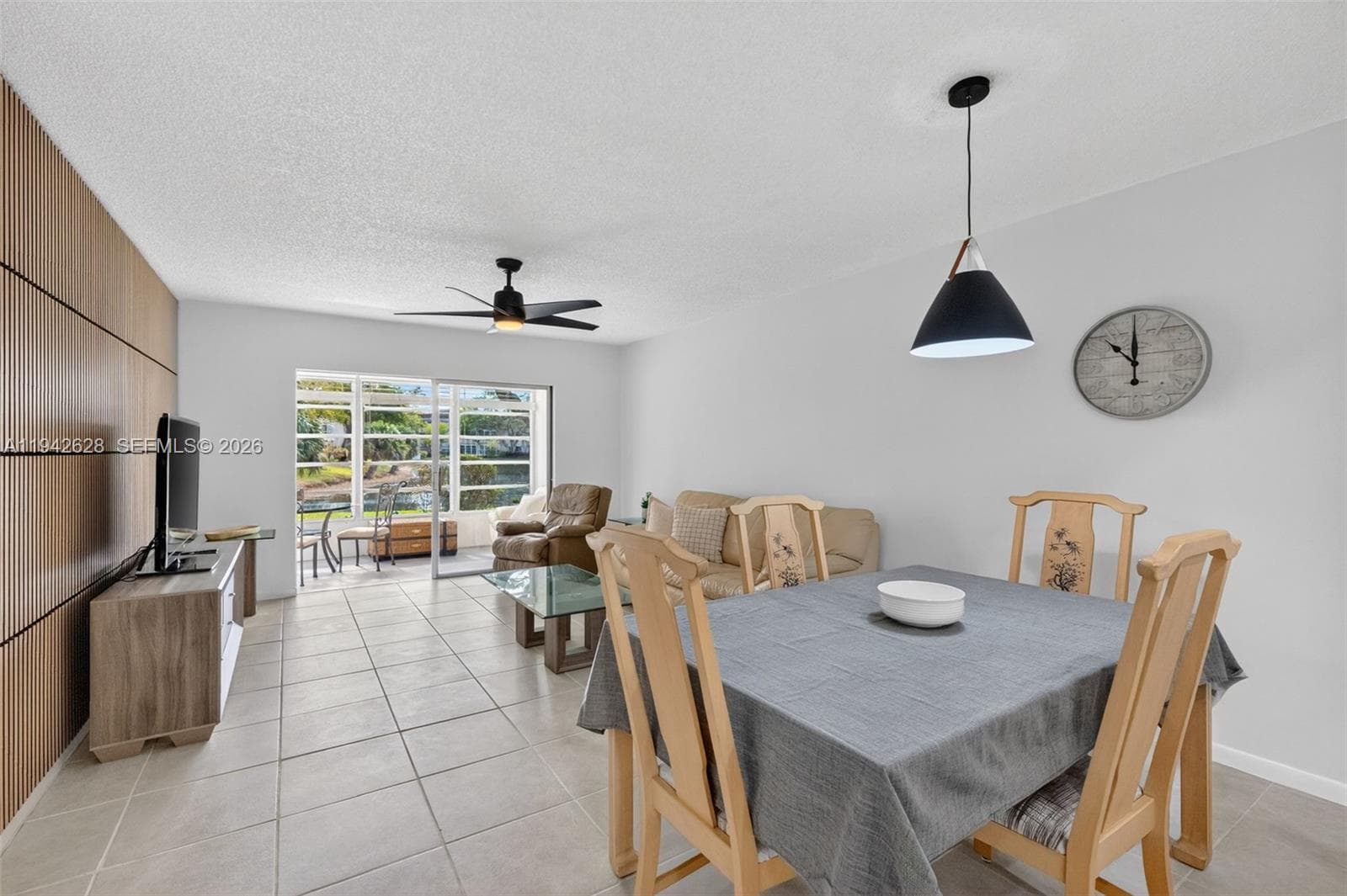 5000 NW 36th St # 410, Lauderdale Lakes, FL 33319 photo 4