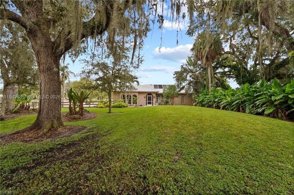 1981 Carbonata Drive, Other City - In The State Of Florida, FL 33920 photo 3