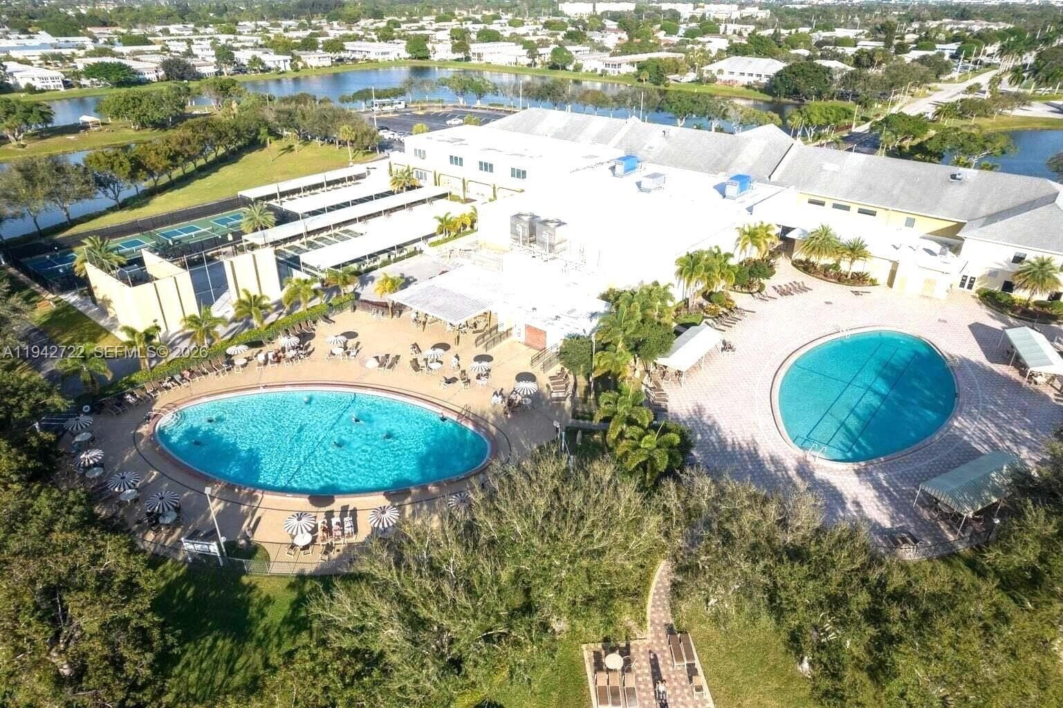 38 Northampton B # 38, West Palm Beach, FL 33417 photo 5