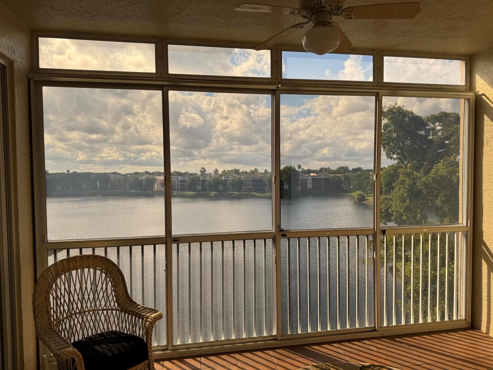 7715 Southampton Terrace # 405, Tamarac, FL 33321 photo 2