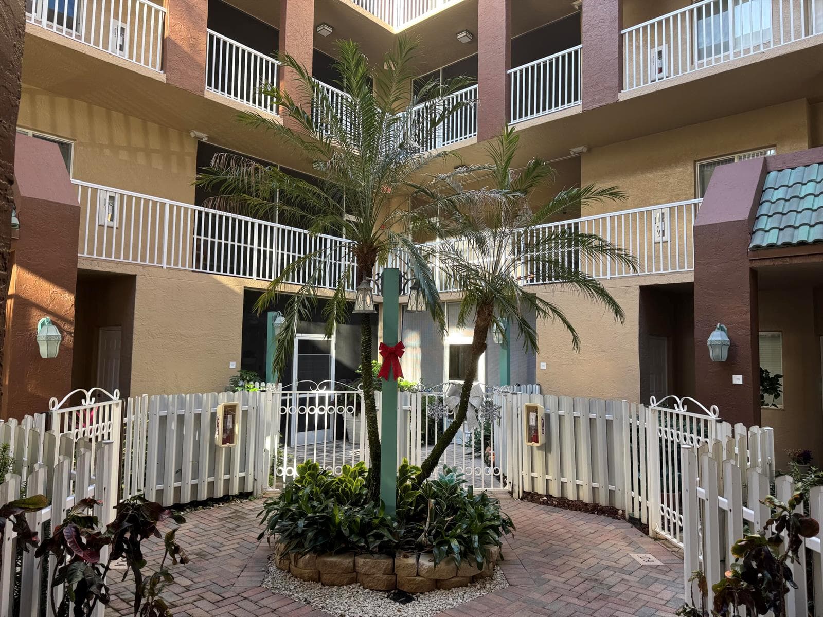 7715 Southampton Terrace # 405, Tamarac, FL 33321 photo 4