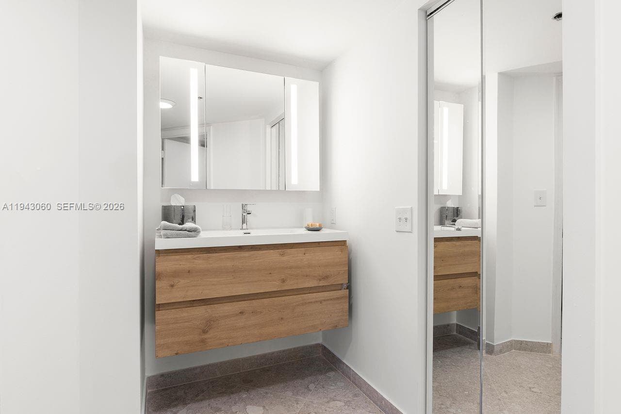 6767 Collins Ave # 1905, Miami Beach, FL 33141 photo 5