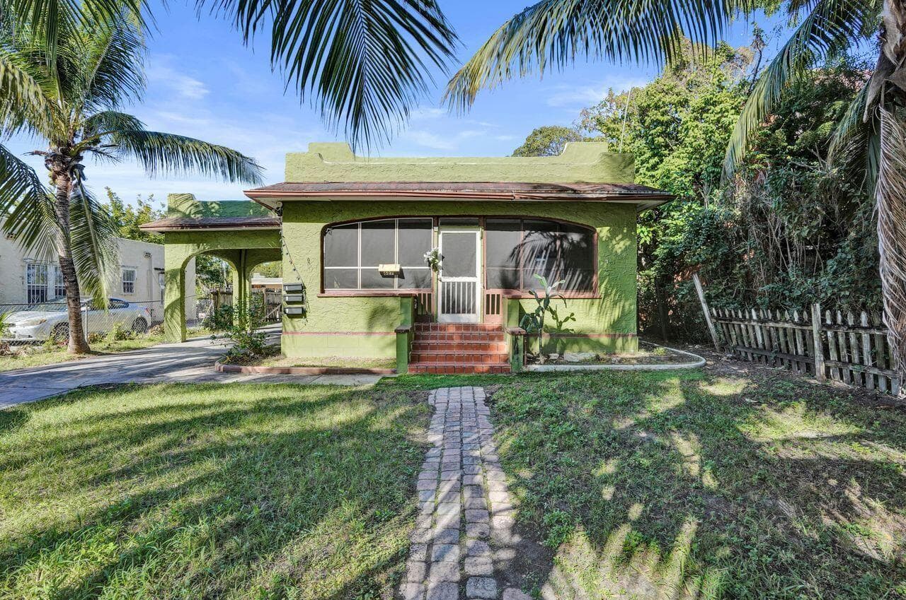 627 30th Street, West Palm Beach, FL 33407 photo 5