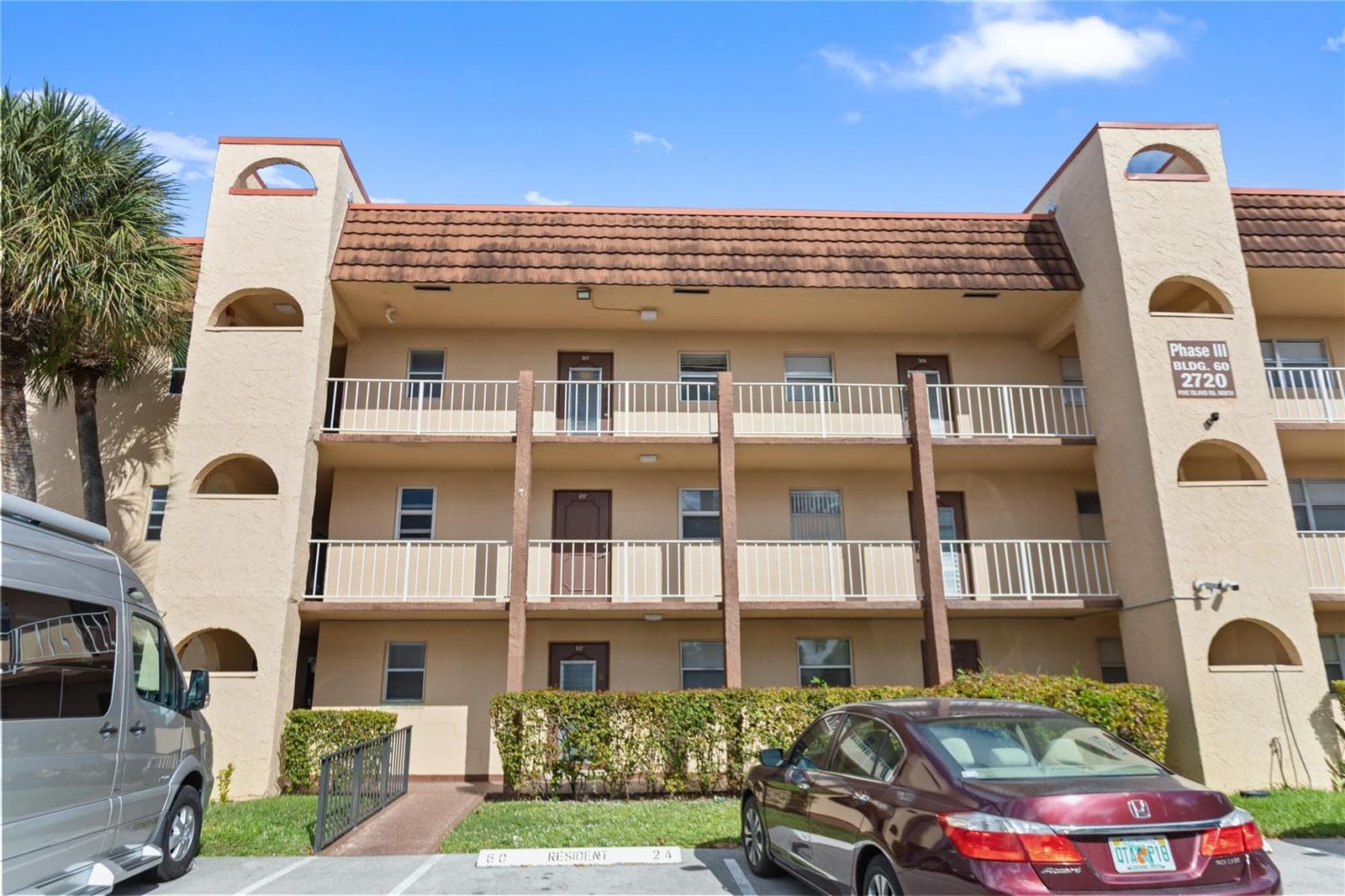 2720 N Pine Island Road # 307, Sunrise, FL 33322 photo 3