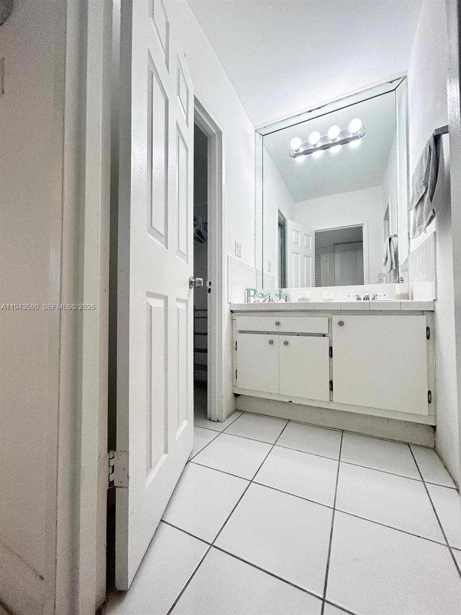 100 Lincoln Rd # 524, Miami Beach, FL 33139 photo 5