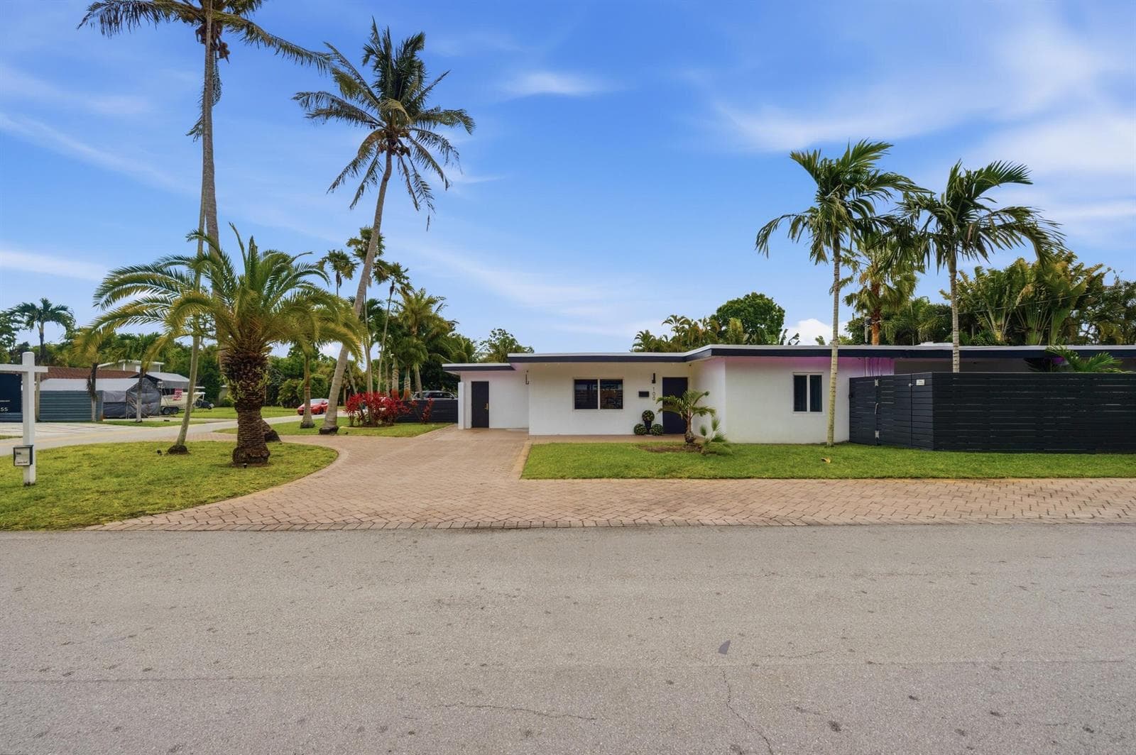 100 NE 22nd Street, Wilton Manors, FL 33305 photo 4