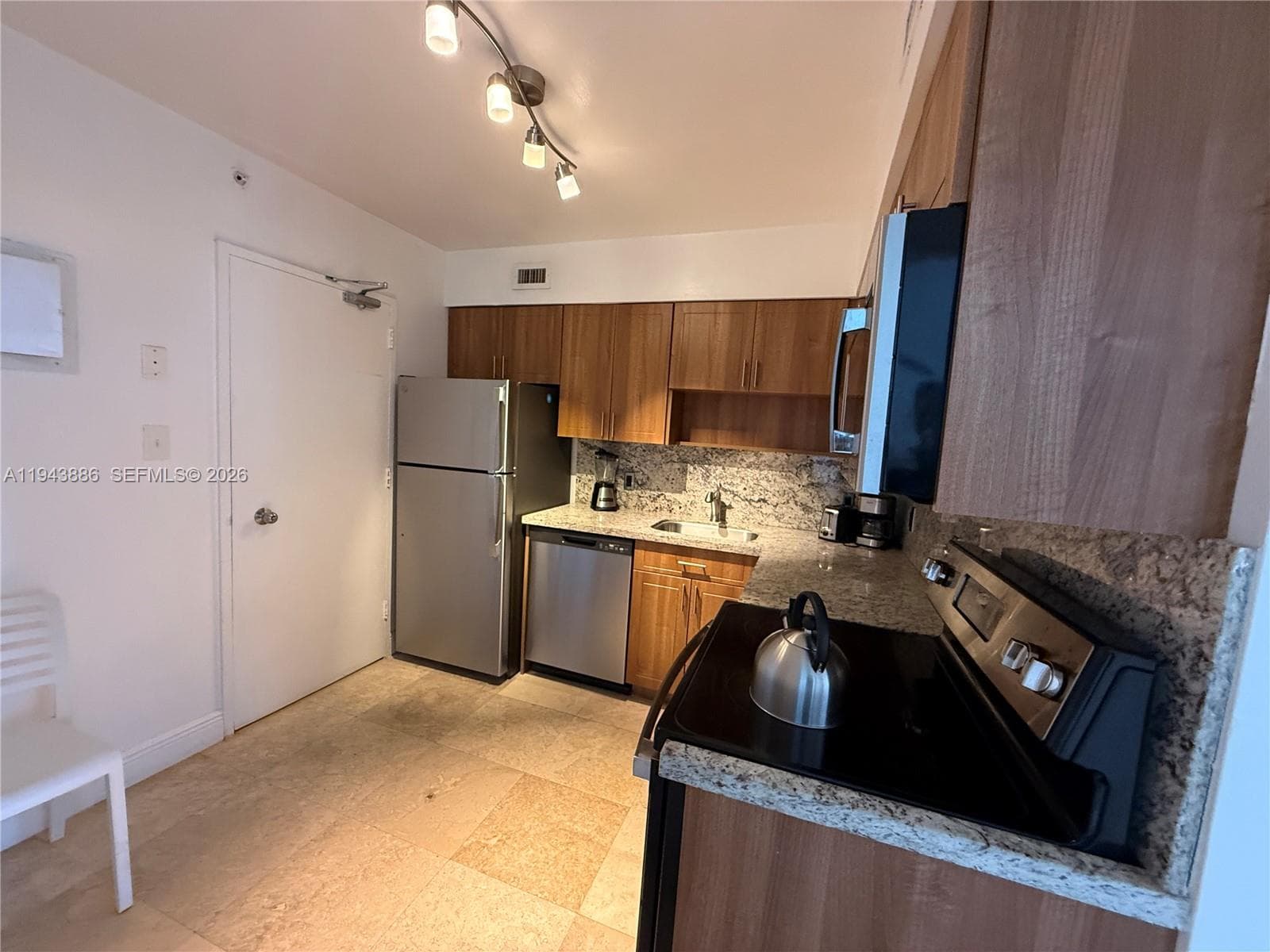 5101 Collins Ave # 12T, Miami Beach, FL 33140 photo 5