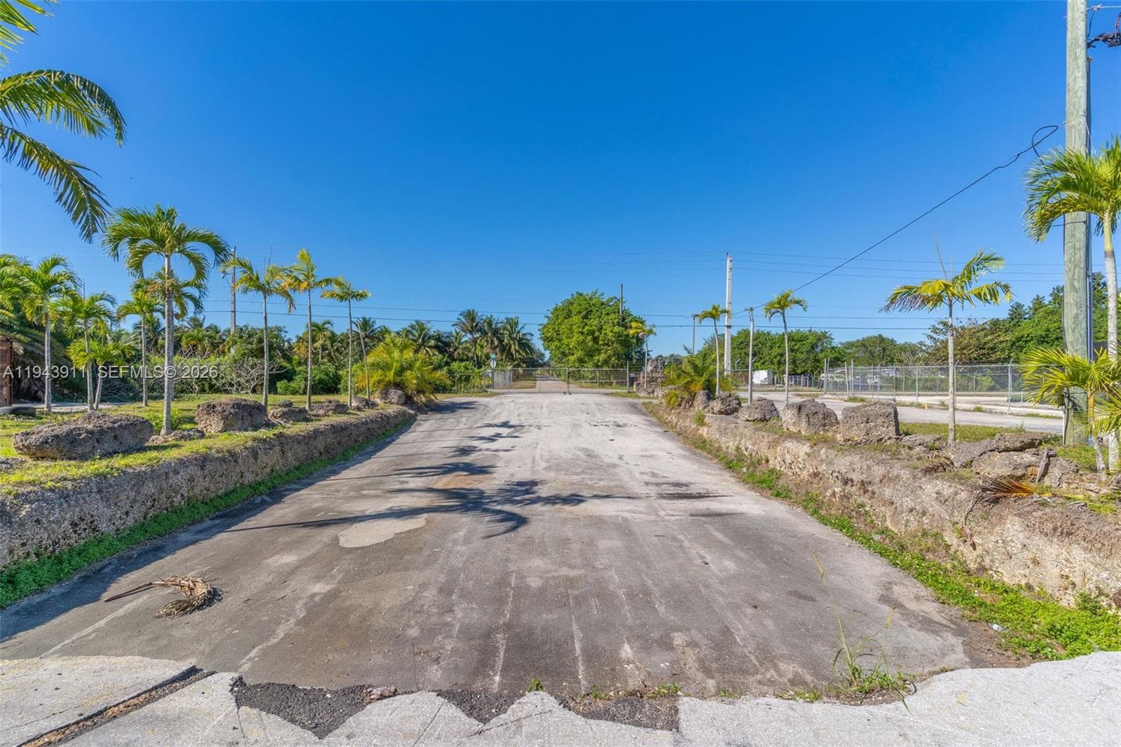 20601 SW 194th Ave, Miami, FL 33187 photo 5