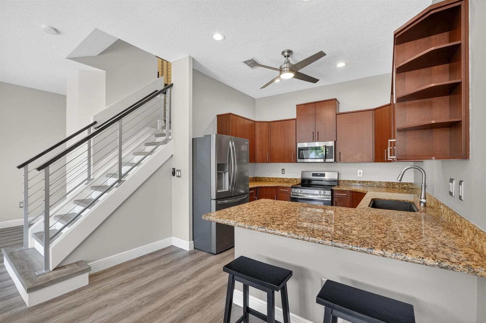 3024 NE 5th Terrace # 10, Wilton Manors, FL 33334 photo 4