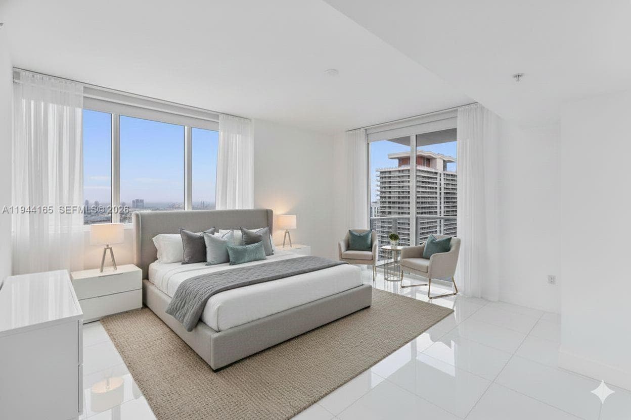 253 NE 2nd St # 4608, Miami, FL 33132 photo 4