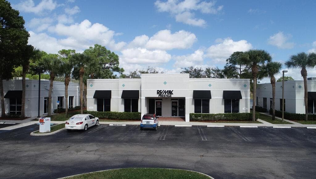 1402 Royal Palm Beach Boulevard # 300, Royal Palm Beach, FL 33411 photo 2