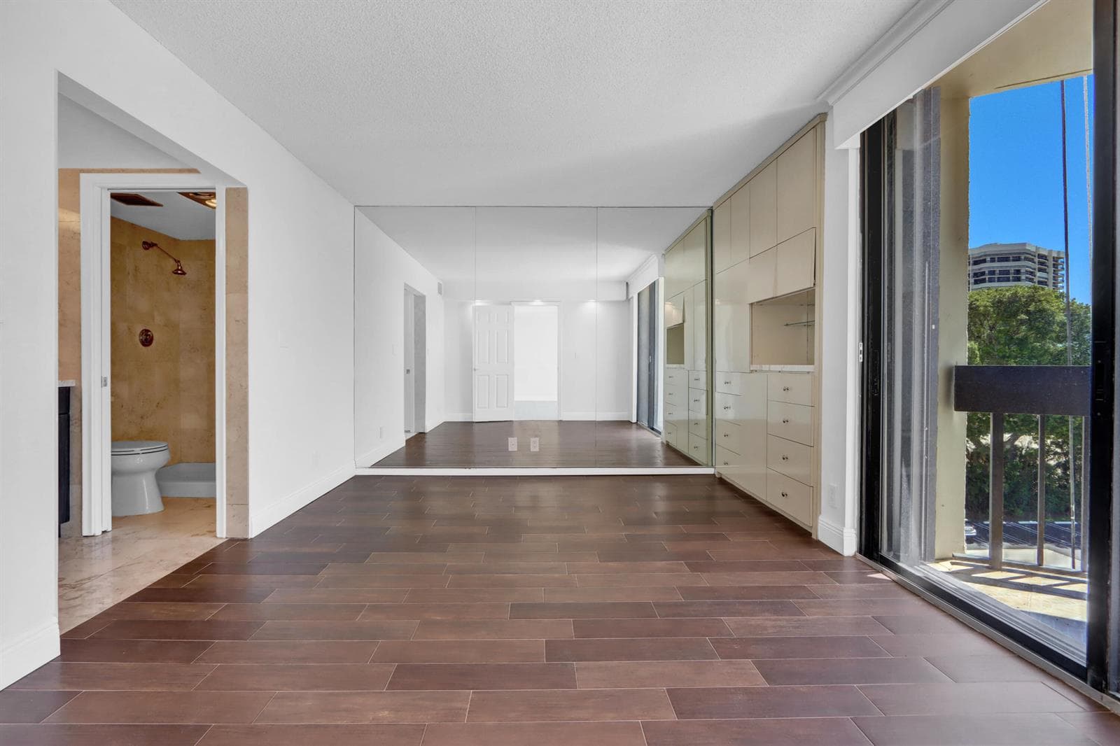 2000 Presidential Way # 504, West Palm Beach, FL 33401 photo 3