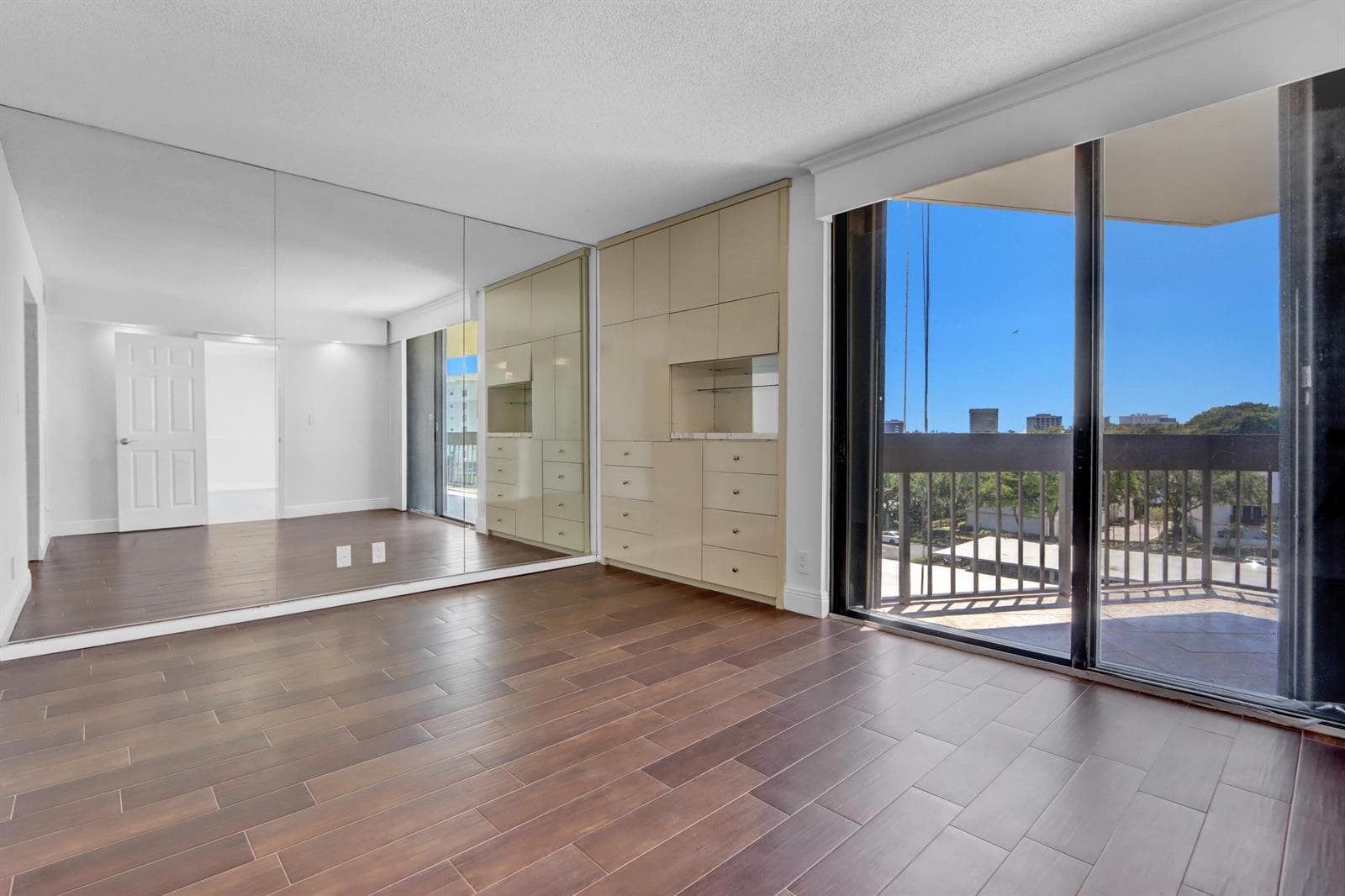 2000 Presidential Way # 504, West Palm Beach, FL 33401 photo 5