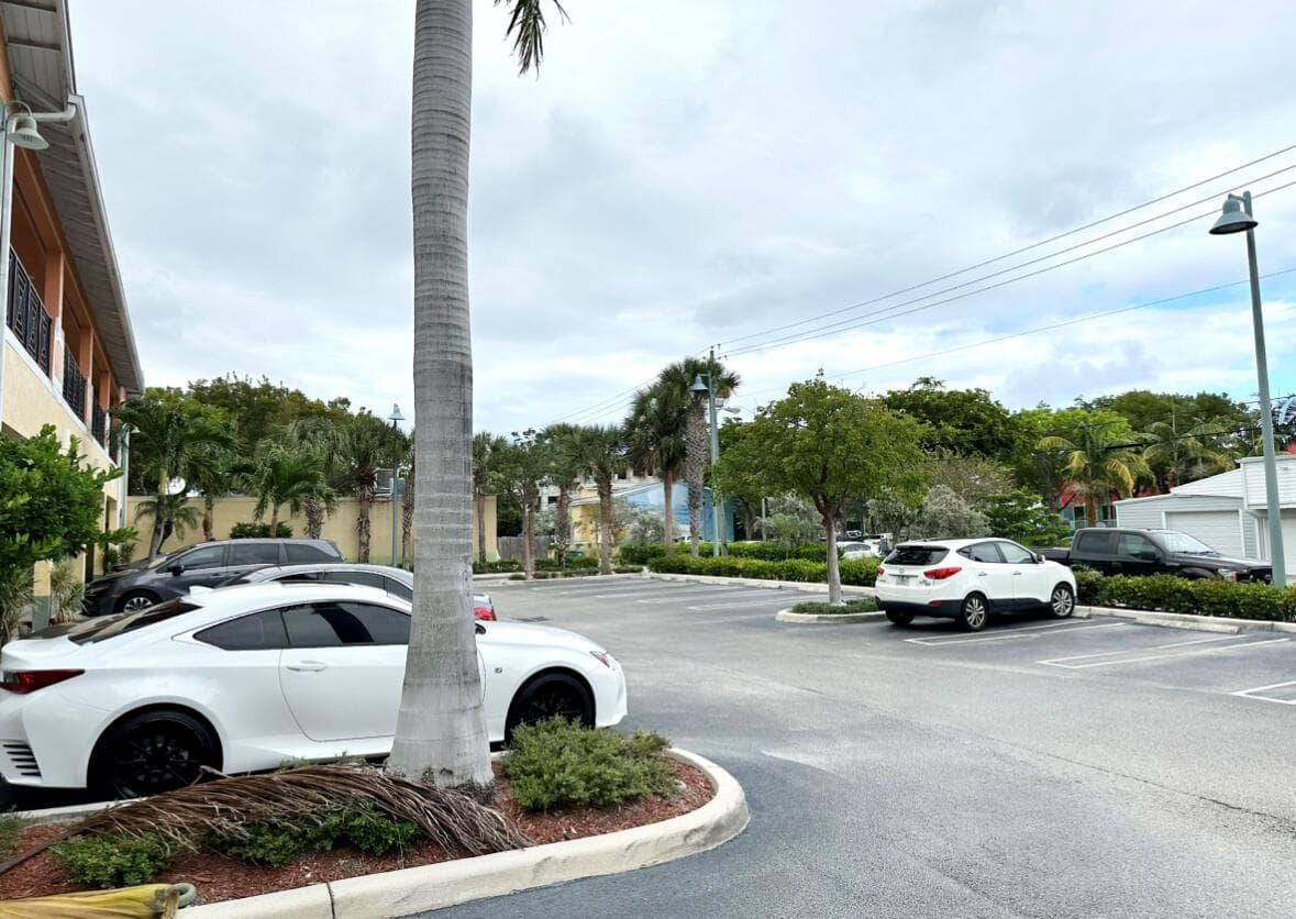 325 NE 2nd Avenue # 102, Delray Beach, FL 33444 photo 3